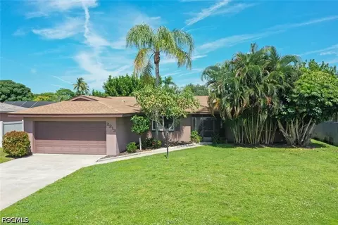 2213 SE 14th St, Cape Coral, FL 33990