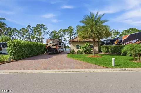13803 Golden Palms Cir, Fort Myers, FL 33913