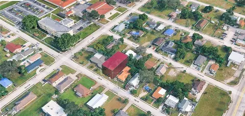 1923 High St, Fort Myers, FL 33916