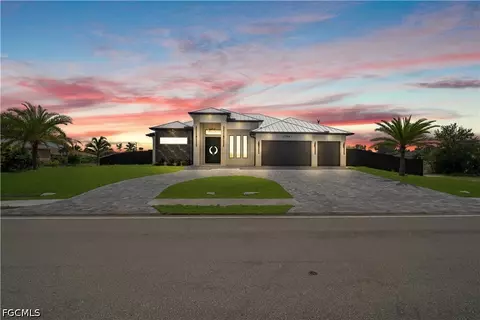 2704 Tropicana Pkwy W, Cape Coral, FL 33993