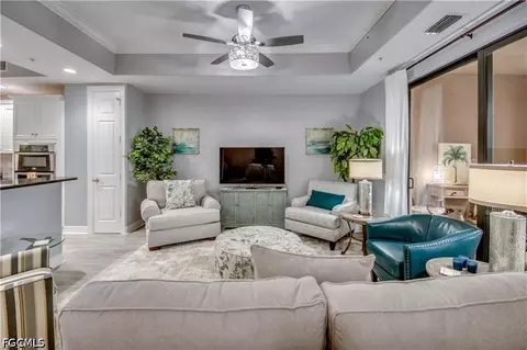 10723 Mirasol Dr #206, Miromar Lakes, FL 33913