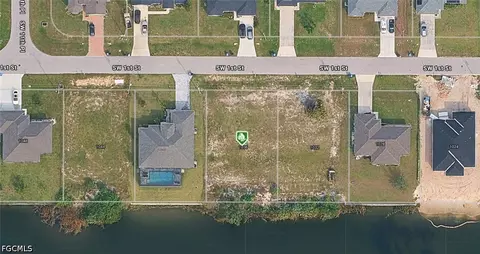 1036 SW 1st St, Cape Coral, FL 33991