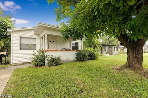 1718 Sunset Pl, Fort Myers, FL 33901