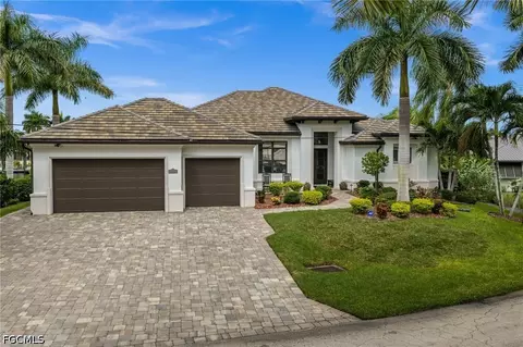 5205 Sunset Ct, Cape Coral, FL 33904