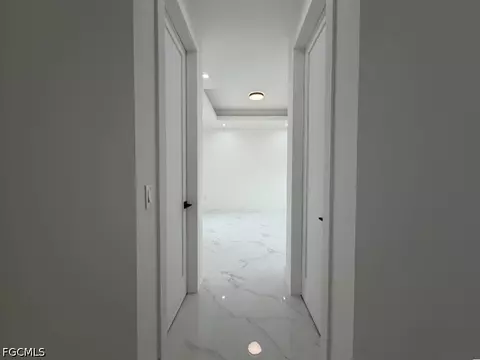 Entry Way - 129 Carousel Ave, Labelle, FL 33935 photo 2 of 2