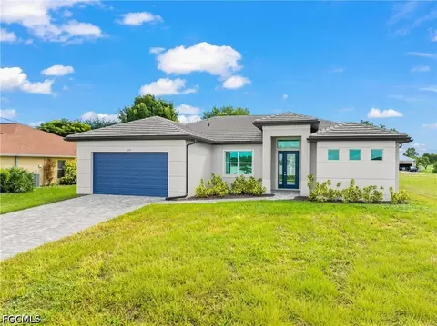 1609 NW 31st Pl, Cape Coral, FL 33993