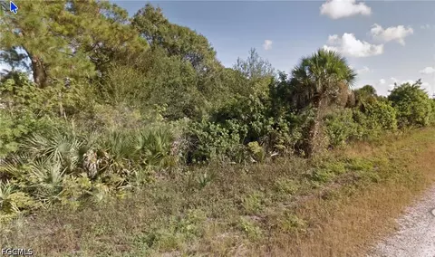 1237 Crystal St E, Lehigh Acres, FL 33974 photo 3