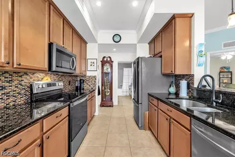 Kitchen - 0161 Bravada St #2, Estero, FL 33928 photo 6 of 6