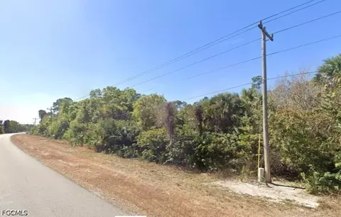 162 Mcarthur Blvd, Lehigh Acres, FL 33974