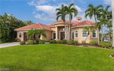 5426 SW 24th Pl, Cape Coral, FL 33914
