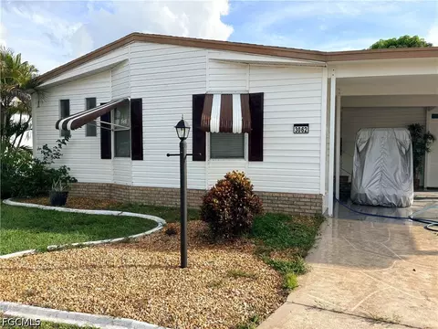 3062 Artesian Ln, North Fort Myers, FL 33917
