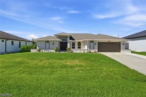 3914 SW 25th Ct, Cape Coral, FL 33914