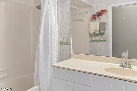 Bath - 4162 Jace Ct, Estero, FL 33928 photo 4 of 5