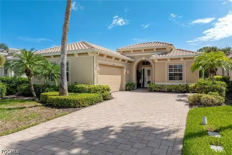 18221 Parkside Greens Dr, Fort Myers, FL 33908