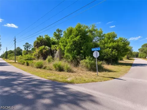 754 Aprile Ave S Ave S, Lehigh Acres, FL 33974