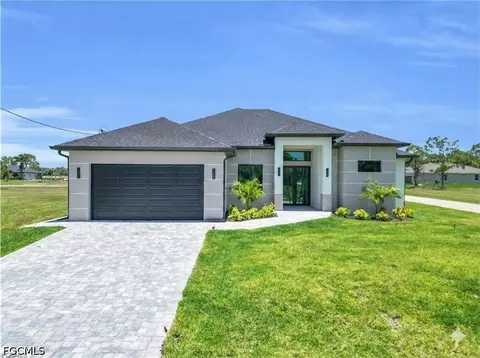 4317 NE 9th Ct, Cape Coral, FL 33909