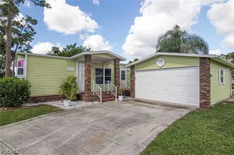 19638 Eagle Trace Ct, North Fort Myers, FL 33903