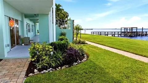 3225 E Riverside Dr #31C, Fort Myers, FL 33916