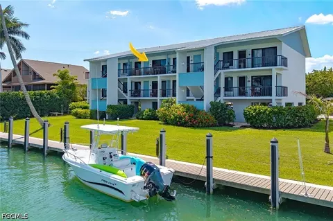 1250 Tennisplace Ct #E33, Sanibel, FL 33957