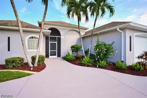 1203 SE 21st St, Cape Coral, FL 33990