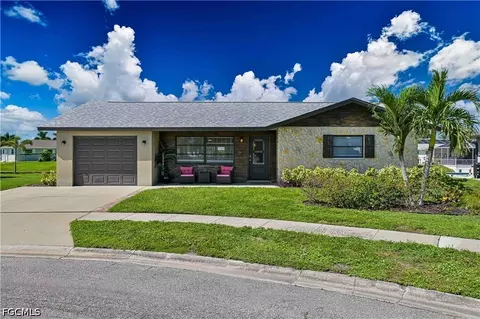 4547 W Coral Cir, North Fort Myers, FL 33903