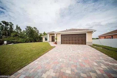 1715 Desoto Ave, Lehigh Acres, FL 33972