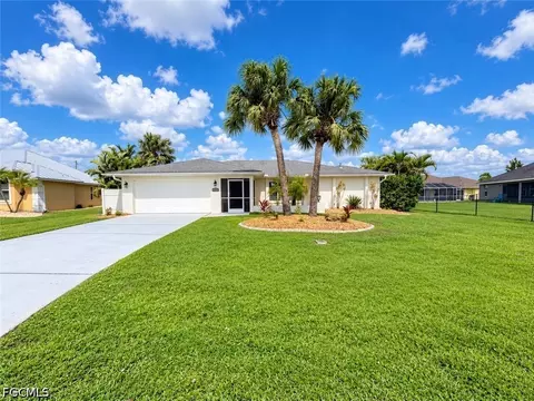 1535 Ultramarine Ln, Punta Gorda, FL 33983
