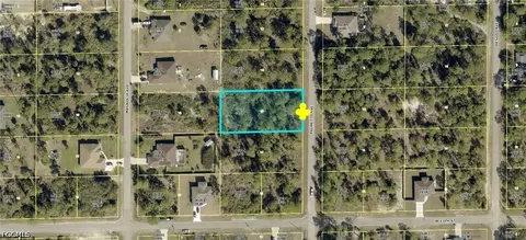 1305 Palmetto Ave, Lehigh Acres, FL 33972
