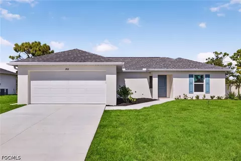 1913 NW 30th Ter, Cape Coral, FL 33993