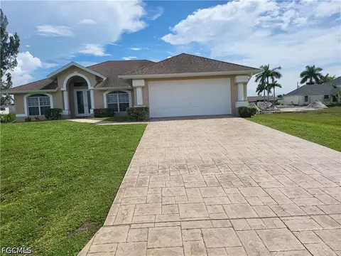 3620 NW 3rd Ter, Cape Coral, FL 33993