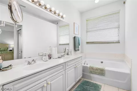 Bath - 9290 Lanthorn Way, Estero, FL 33928 photo 1 of 3