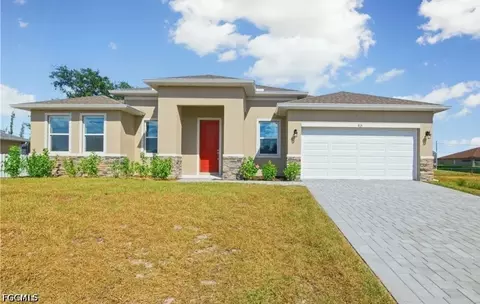 915 NE 19th St, Cape Coral, FL 33909