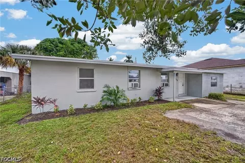 1629 Pawnee St, Fort Myers, FL 33916