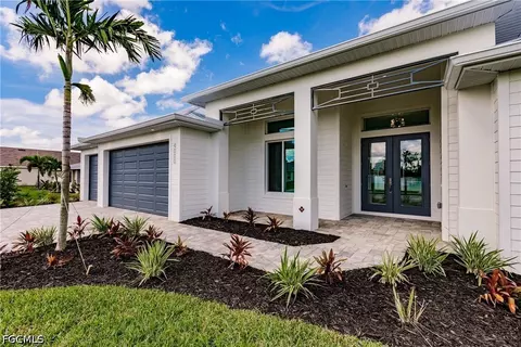 4000 SW 16th Pl, Cape Coral, FL 33914