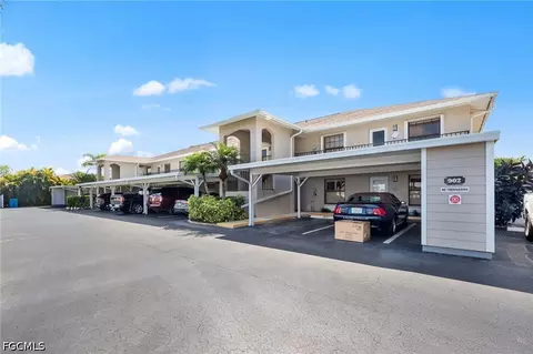 902 SW 48th Ter #104, Cape Coral, FL 33914