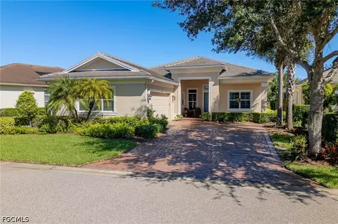 13836 Woodhaven Cir, Fort Myers, FL 33905