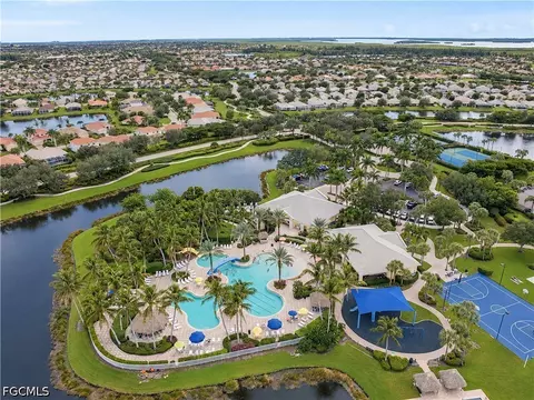 2635 Casibari Ct, Cape Coral, FL 33991