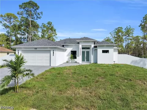 1320 North Ave, Lehigh Acres, FL 33972