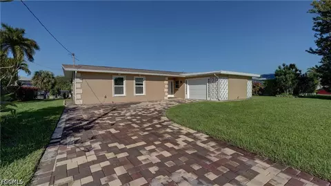 3118 SE 18th Ave, Cape Coral, FL 33904