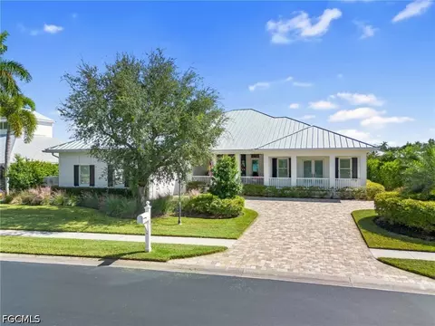 16151 Bentwood Palms Dr, Fort Myers, FL 33908