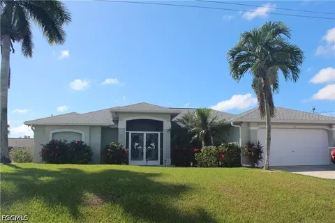 140 SW 31st St, Cape Coral, FL 33914