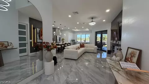 Entry Way - 7620 23rd Pl, Labelle, FL 33935 photo 3 of 8