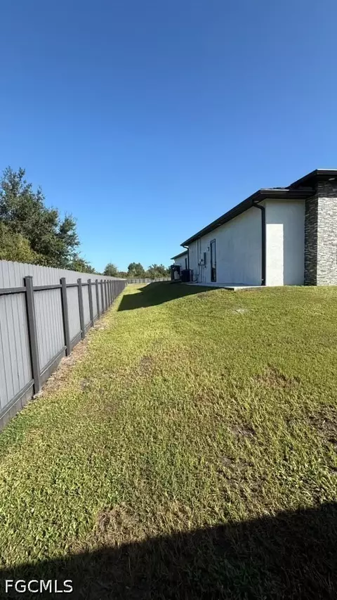 Other - 7620 23rd Pl, Labelle, FL 33935 photo 27 of 33