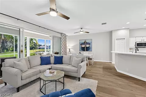 8812 Middlebrook Dr, Fort Myers, FL 33908