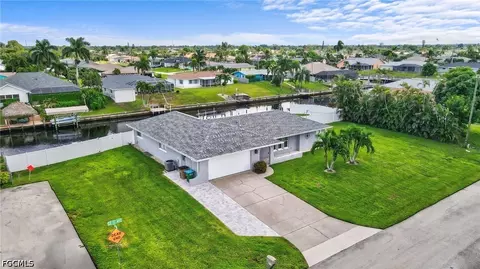3037 SE 11th Ave, Cape Coral, FL 33904