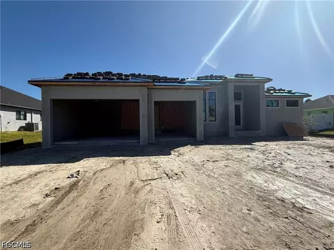 1735 NE 1st Ave, Cape Coral, FL 33909