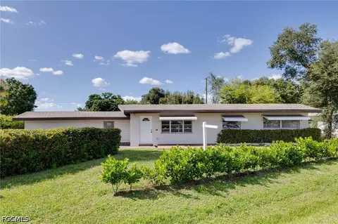 1667 Rudy Ct NW, Fort Myers, FL 33901
