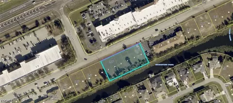 910 SW 4th St, Cape Coral, FL 33991
