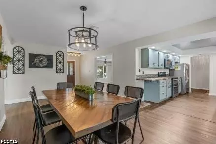 Dining - 145 Howe Ave, Labelle, FL 33935 photo 1 of 3