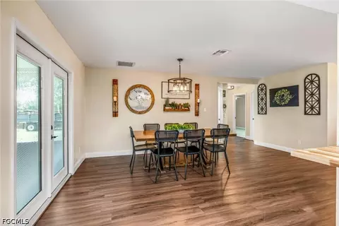 Dining - 145 Howe Ave, Labelle, FL 33935 photo 2 of 3